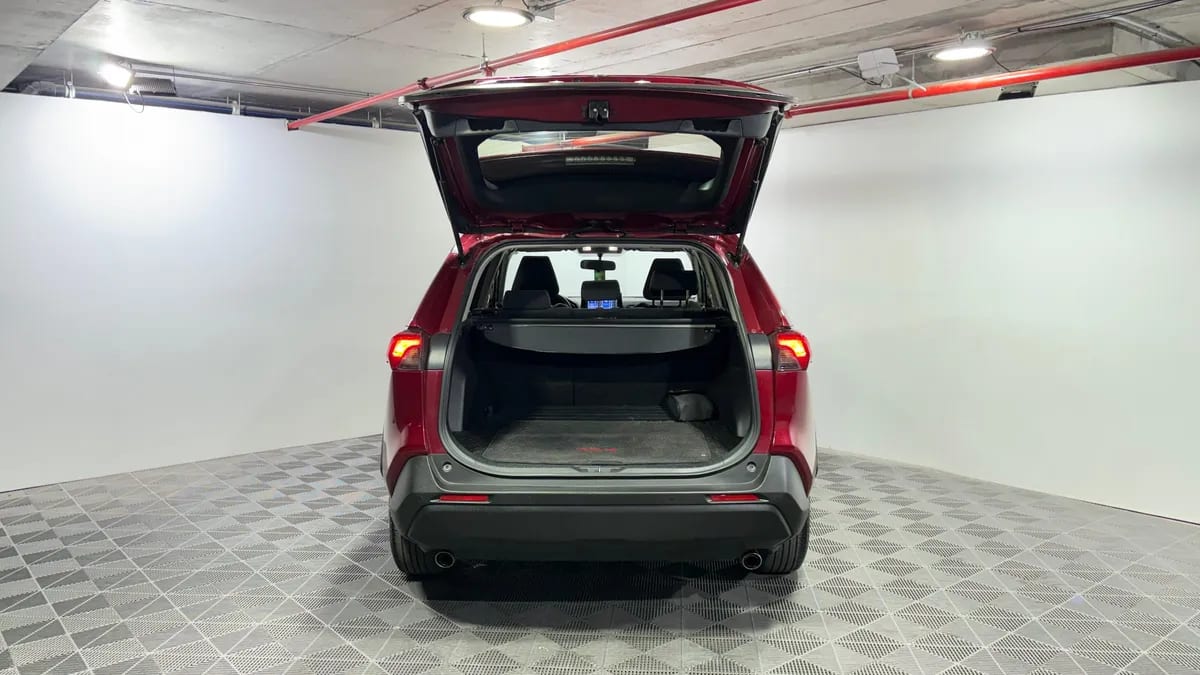 Toyota Rav4 2.0 Le At año 2023