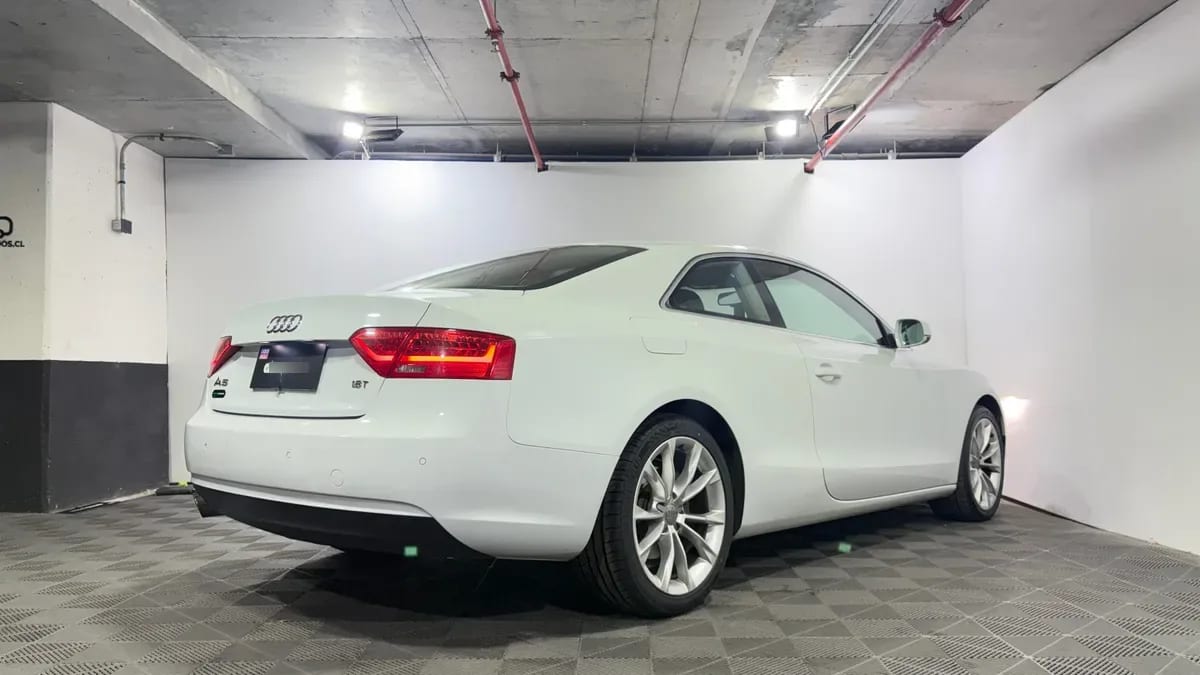Audi A5 1.8 Coupe Tfsi At año 2017