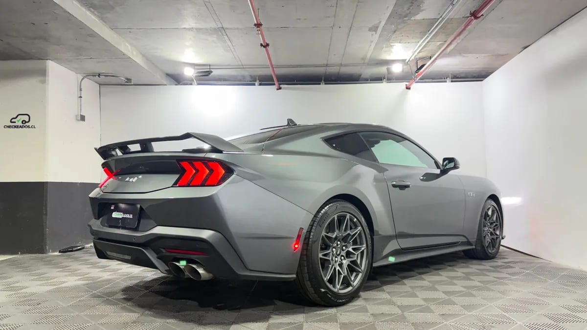 Ford Mustang 5.0 Gt Premium Coupe At año 2025
