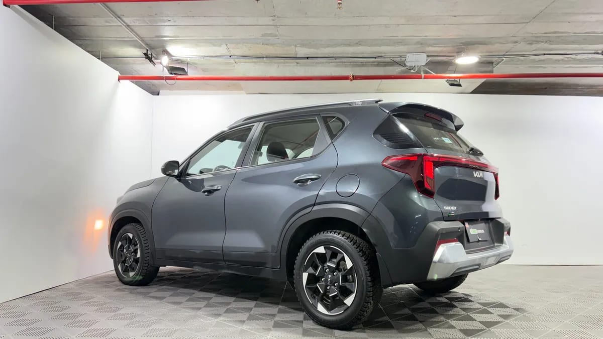 Kia Sonet 1.5 Ex At año 2025