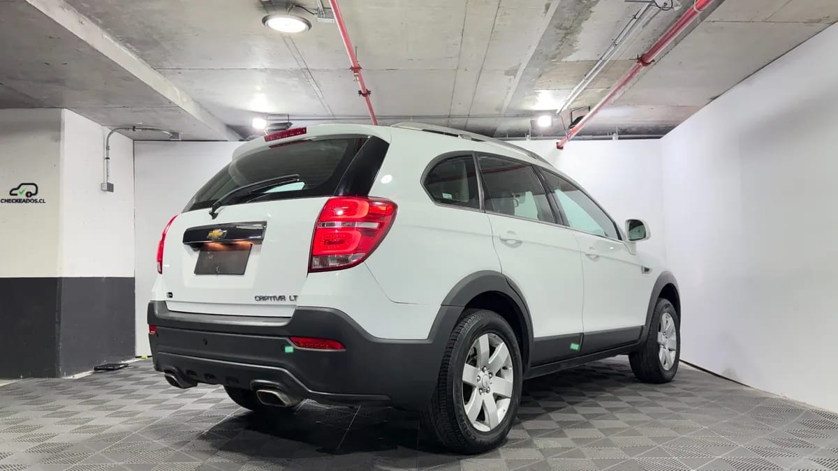 Chevrolet Captiva 2.4 Lt At año 2017