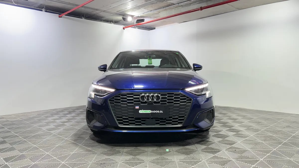 Audi A3 1.4 Sedan 35 Tfsi At año 2023
