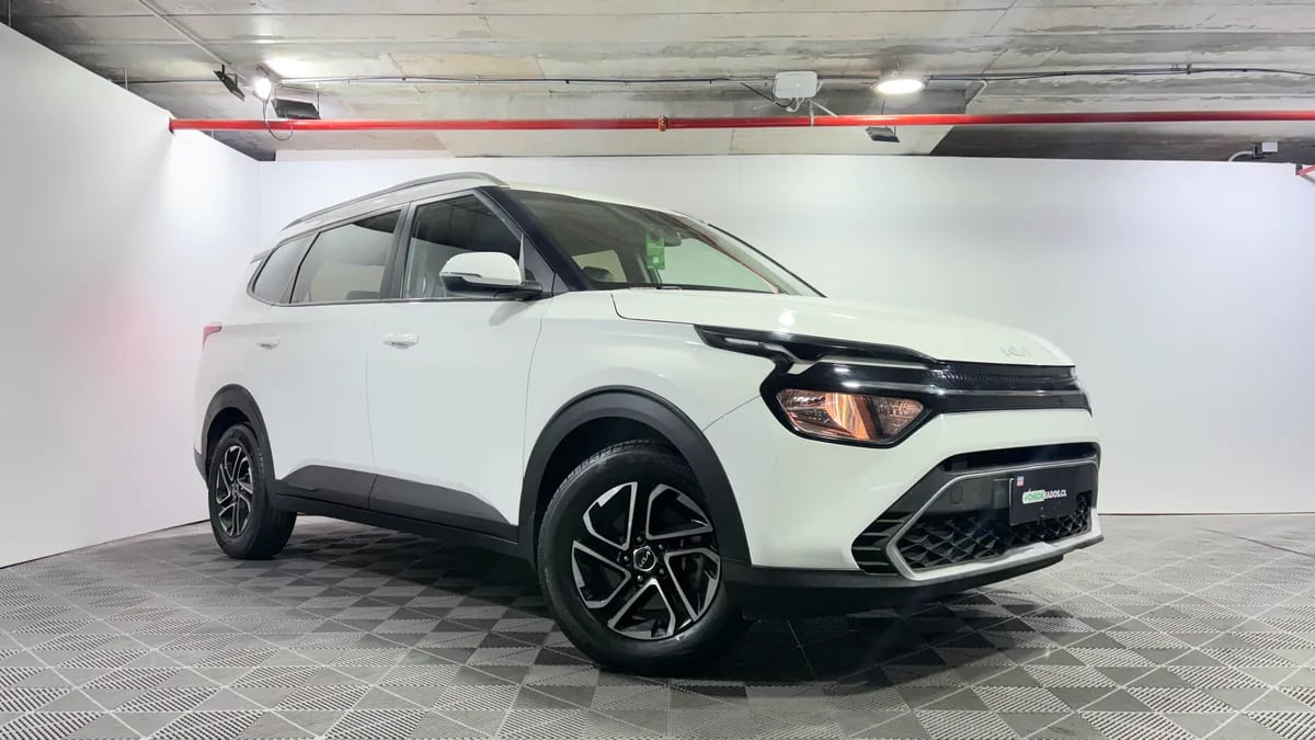 Kia Carens 1.4 Ex 7dct Turbo-Gdi Full 7p At año 2023