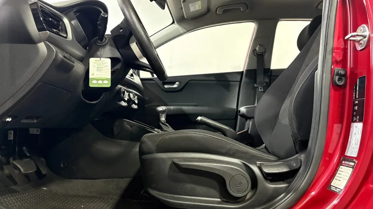 Kia Rio 4 1.4 Ex Full At año 2022