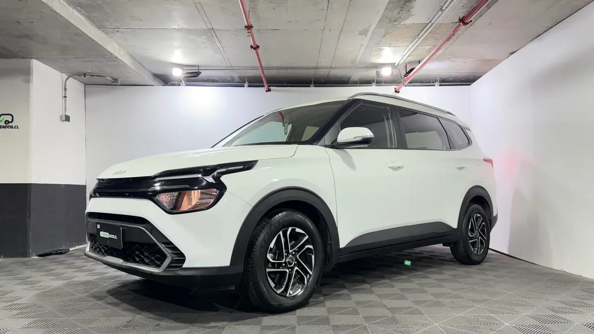 Kia Carens 1.4 Ex 7dct Turbo-Gdi Full 7p At año 2023
