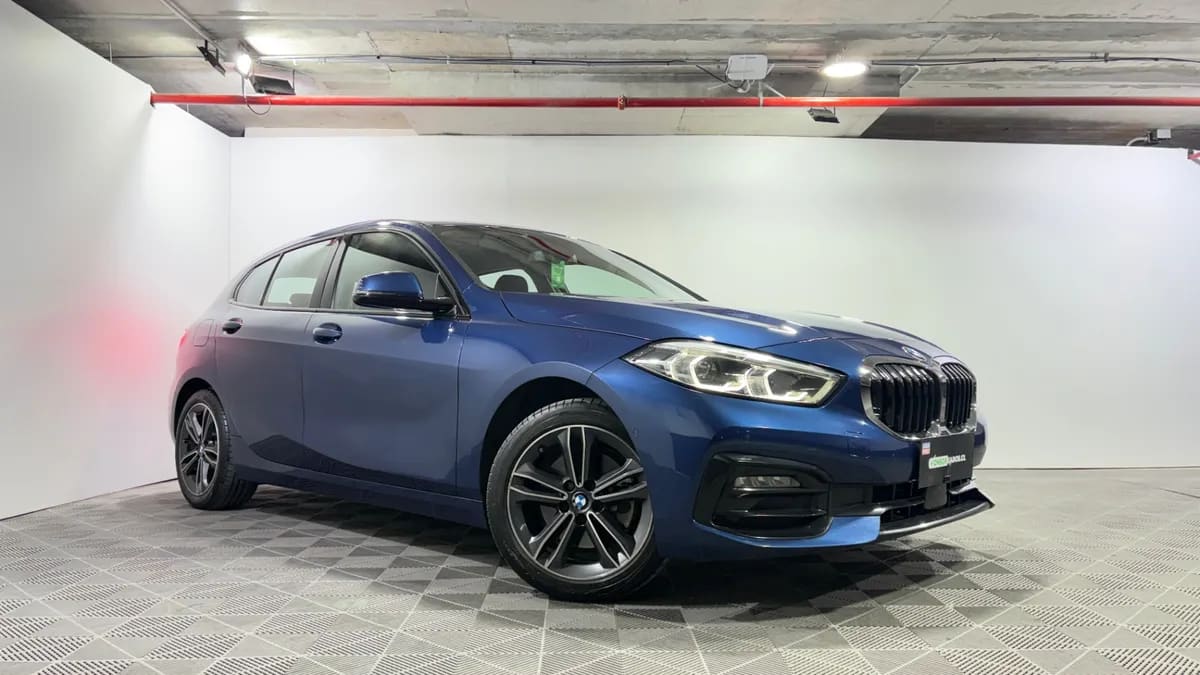BMW 118 1.5 Dinamyc At año 2021