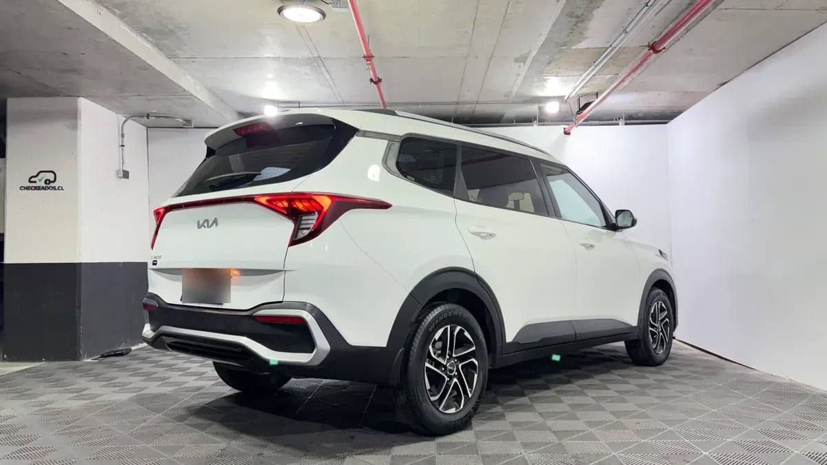 Kia Carens 1.4 Ex 7dct Turbo-Gdi Full 7p At año 2023