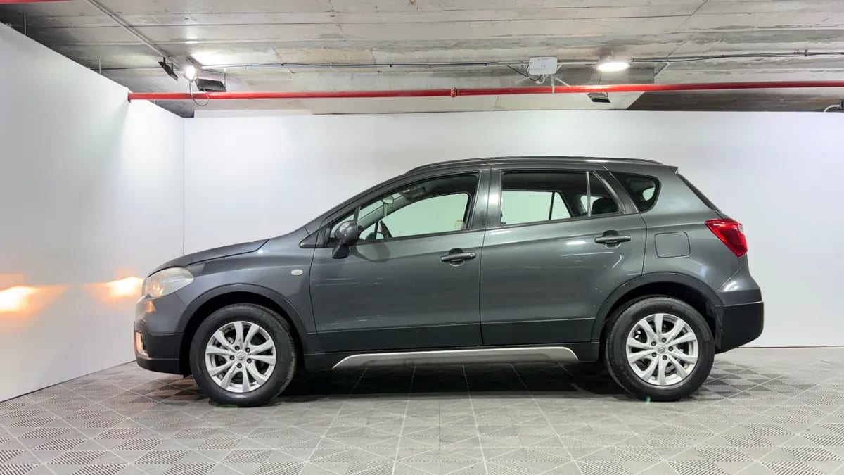 Suzuki S-Cross 1.6 Glx 4x2 Mt 5p año 2021