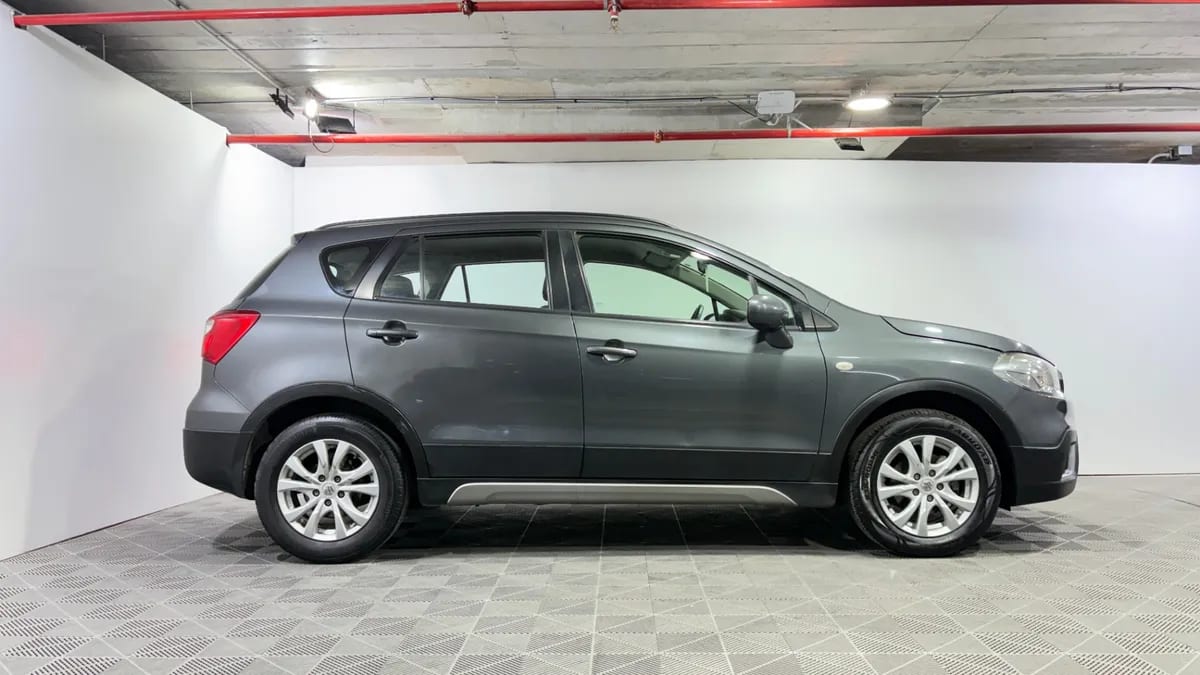 Suzuki S-Cross 1.6 Glx 4x2 Mt 5p año 2021