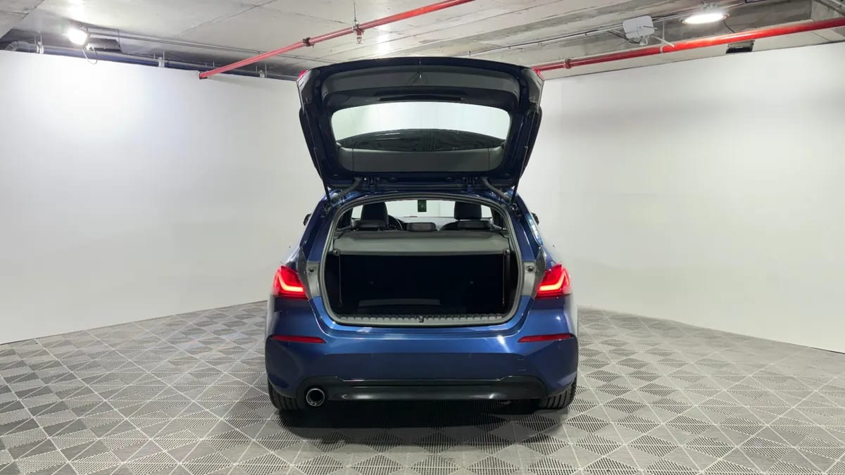 BMW 118 1.5 Dinamyc At año 2021