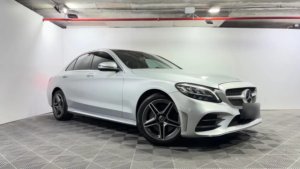 Mercedes-Benz C300 2.0 Fl At año 2019
