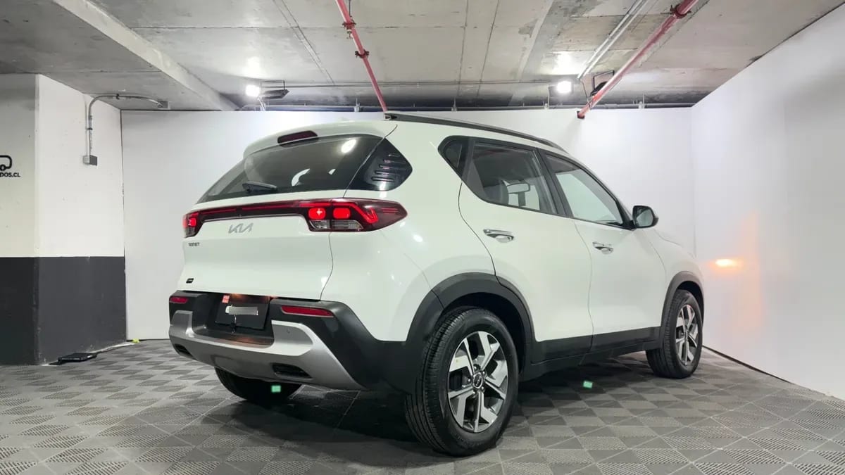 Kia Sonet 1.5 Ex Ivt Full Plus At año 2022