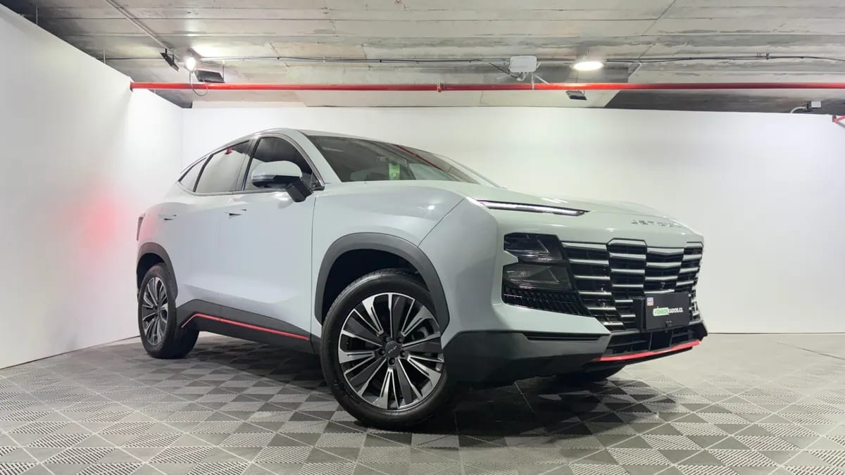 Jetour Dashing 1.5 Lux Mt año 2024