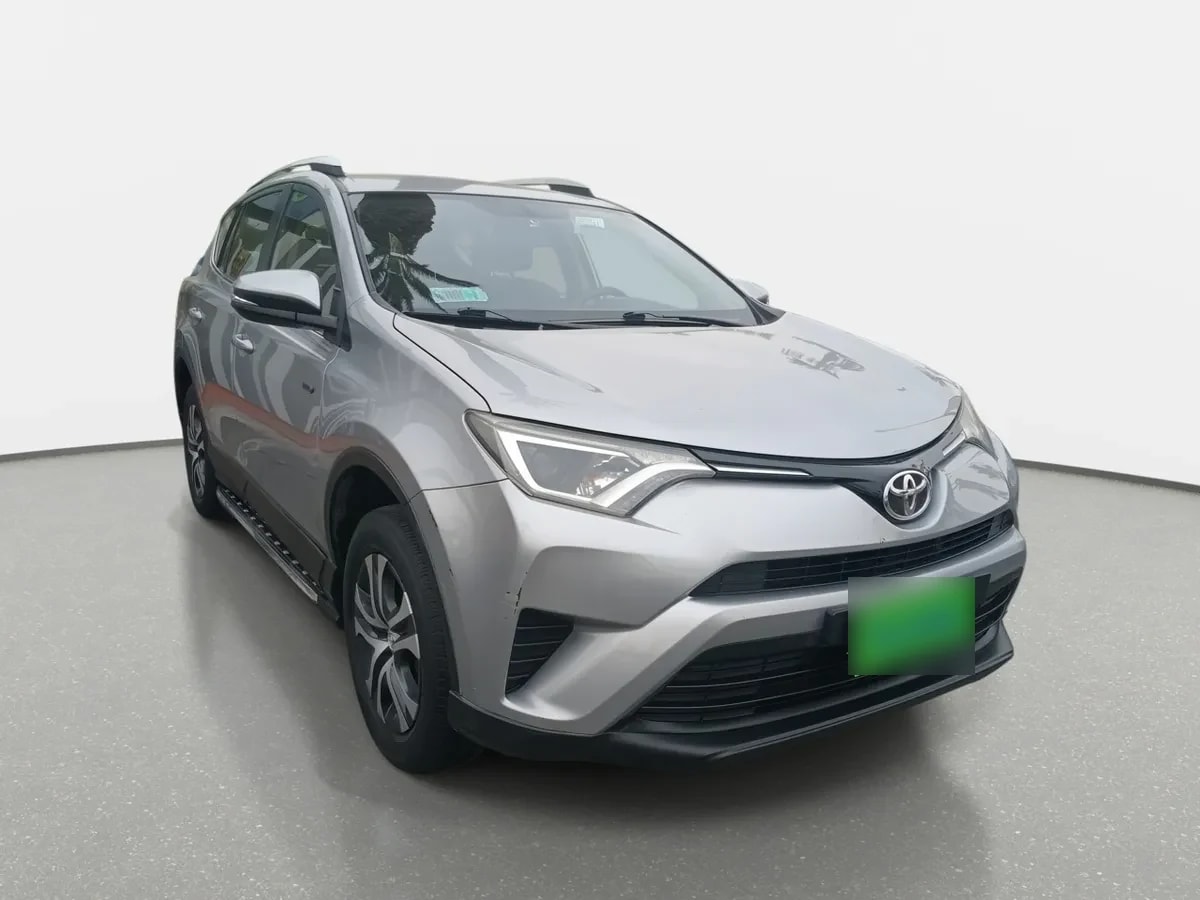 Toyota Rav 4 2.0 Adventure 4x2 Lujo Mt 5p año 2019