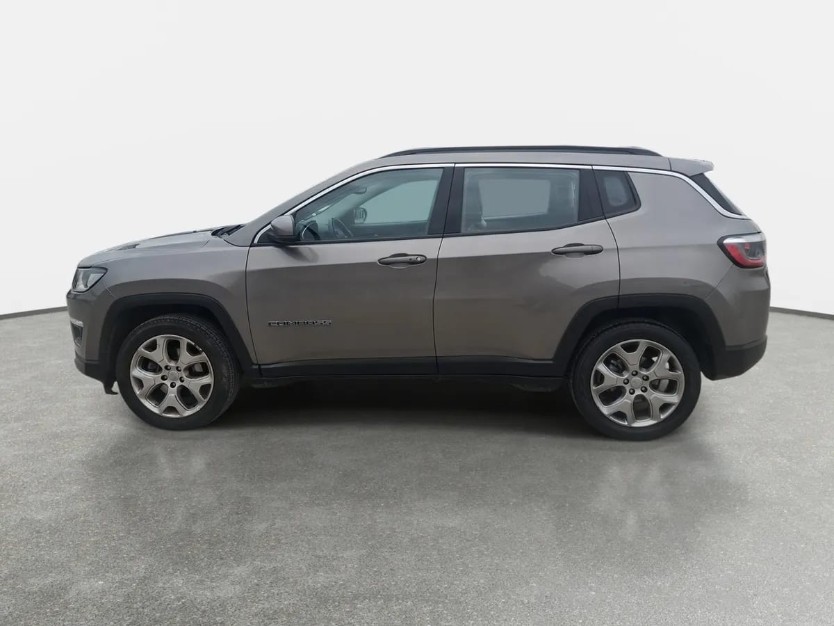 Jeep Compass 2.4 Longitude 4x2 Radio 7 At 5p año 2021