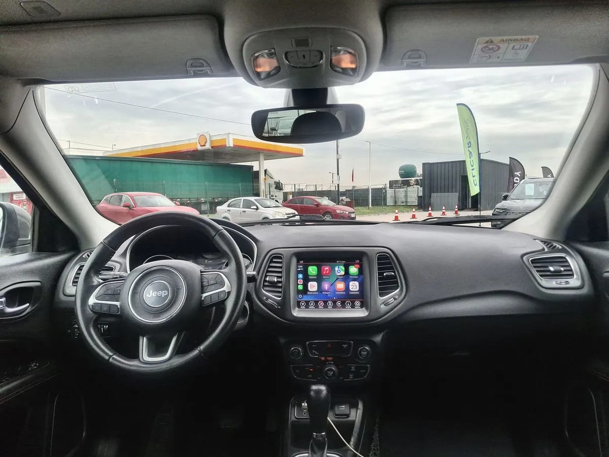 Jeep Compass 2.4 Longitude 4x2 Radio 7 At 5p año 2021