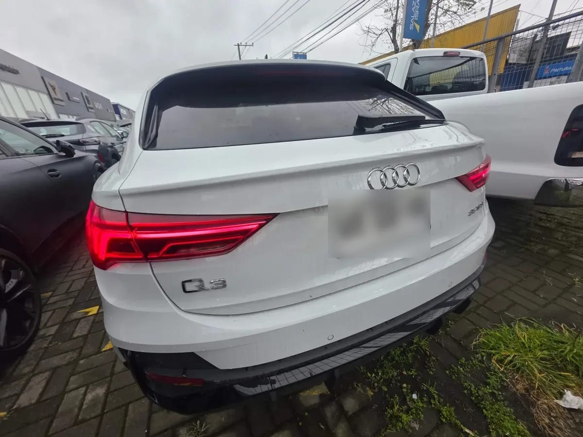 Audi Q3 1.5 35 Tfsi S-Line Sportback 4x2 S-Tronic At 5p año 2026