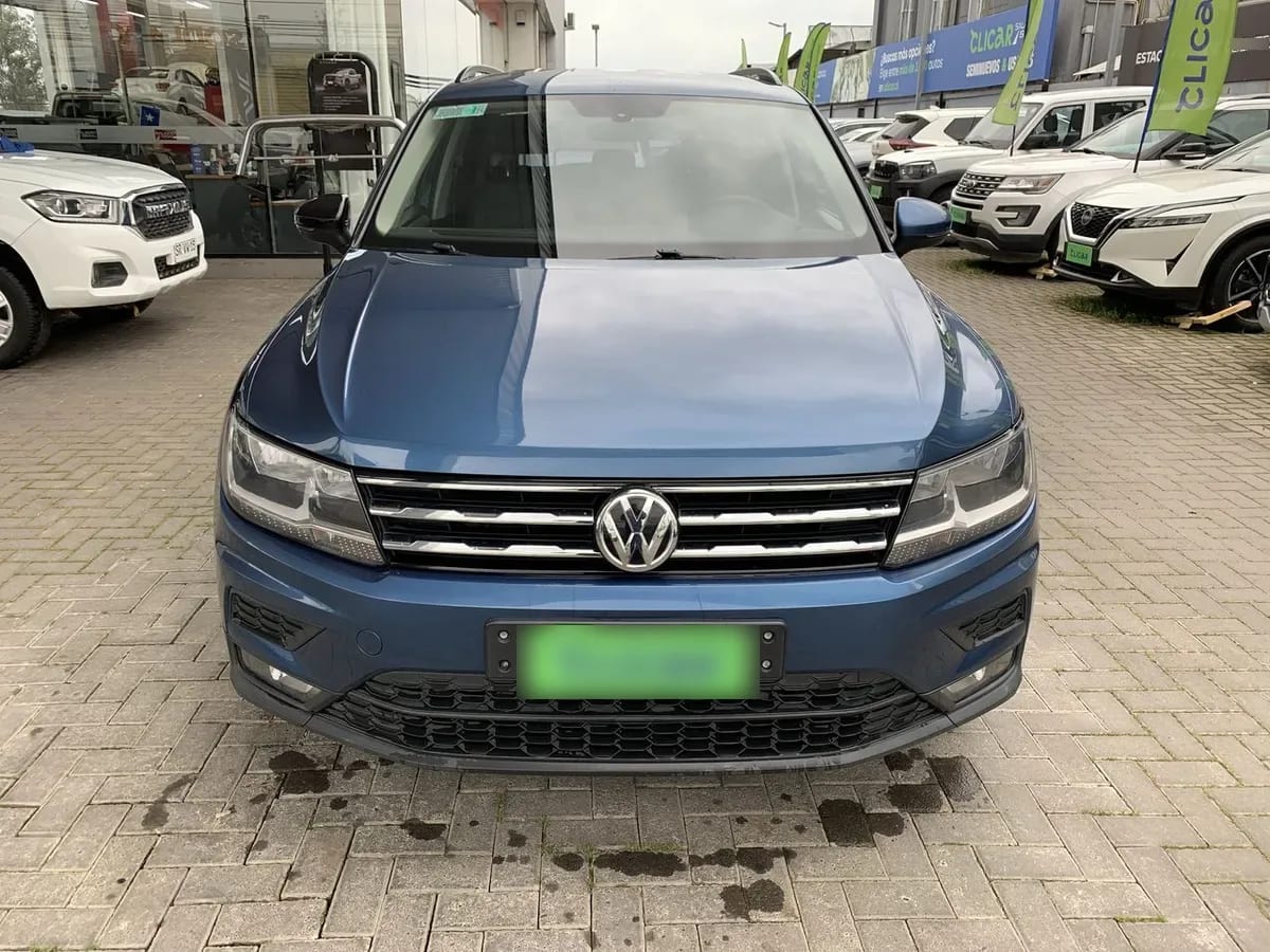 Volkswagen Tiguan 1.4 Tsi Comfortline 4x2 At 5p año 2021