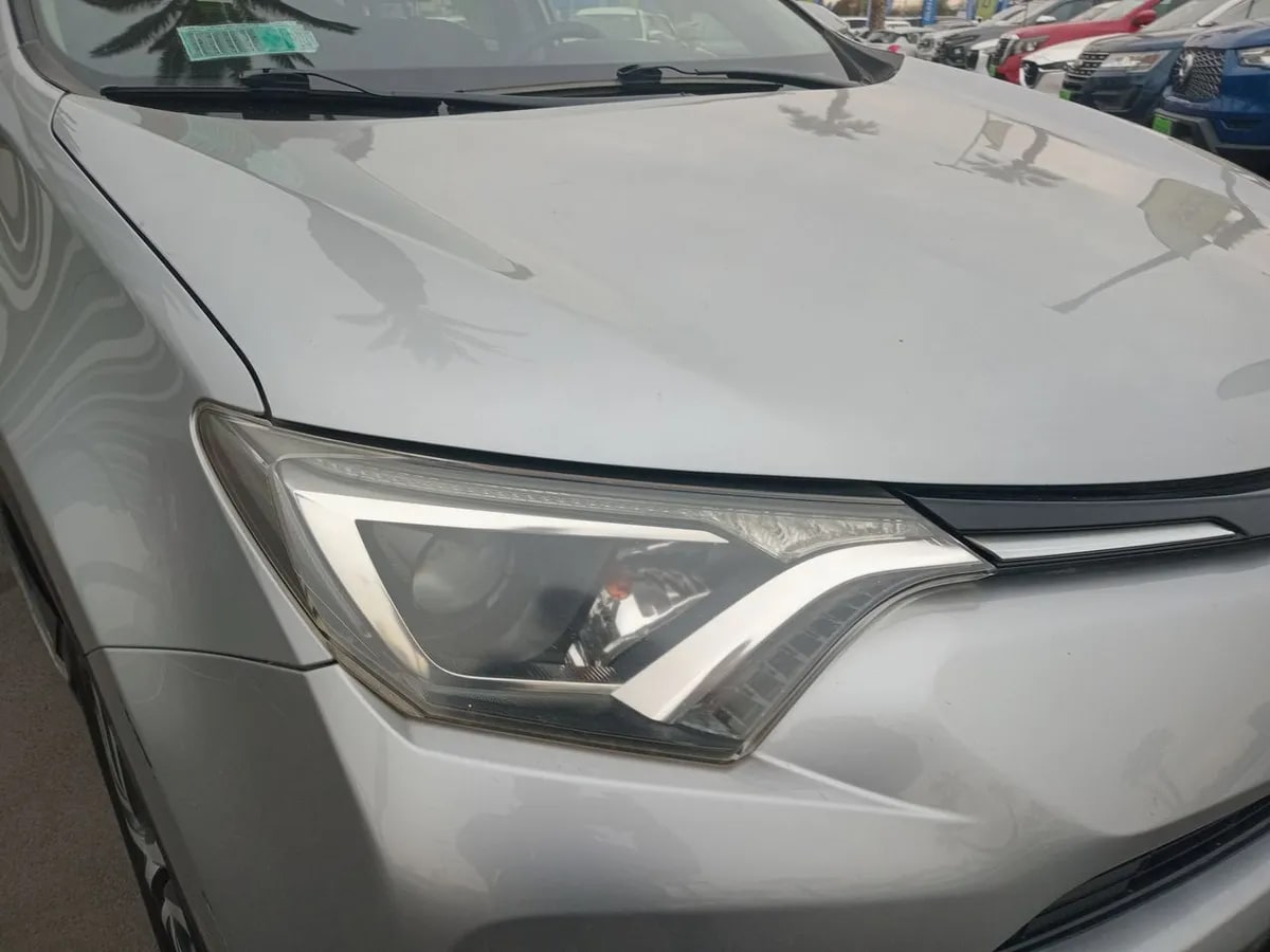 Toyota Rav 4 2.0 Adventure 4x2 Lujo Mt 5p año 2019