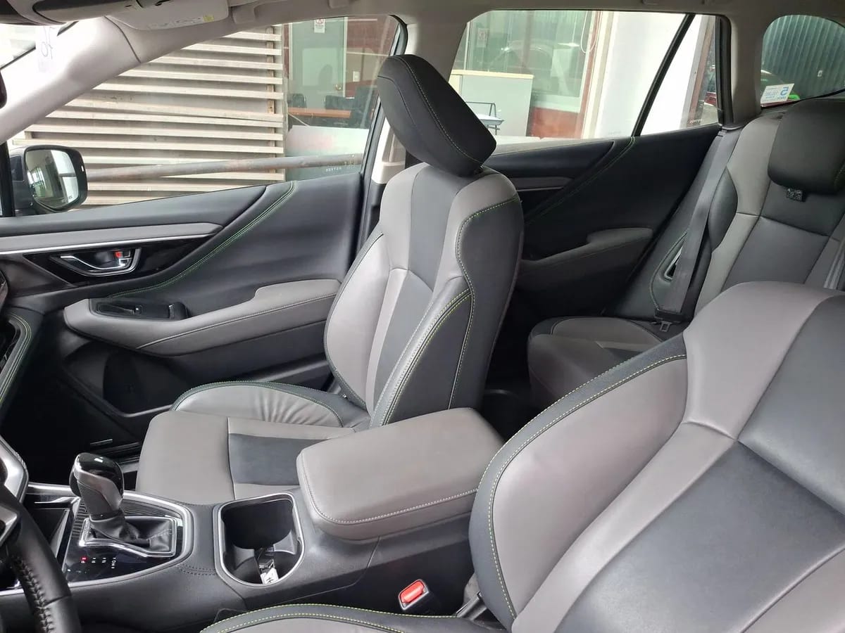 Subaru Outback 2.5i Field Edition Awd Cvt At 5p año 2022