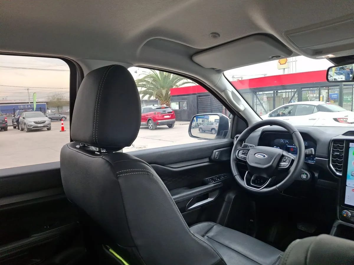 Ford Ranger 3.0 Ltd Diesel 4x4 Dob. Cab. At 4p año 2025