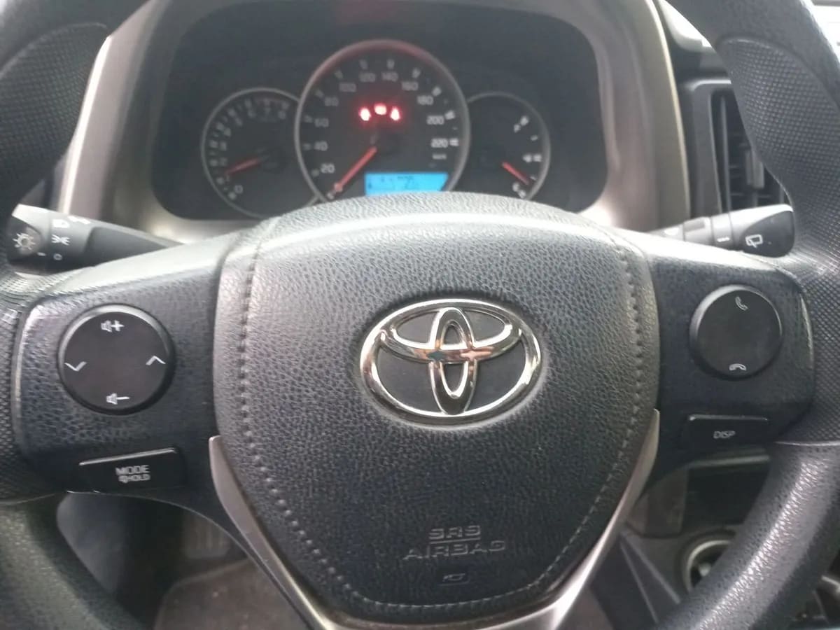 Toyota Rav 4 2.0 Adventure 4x2 Lujo Mt 5p año 2019