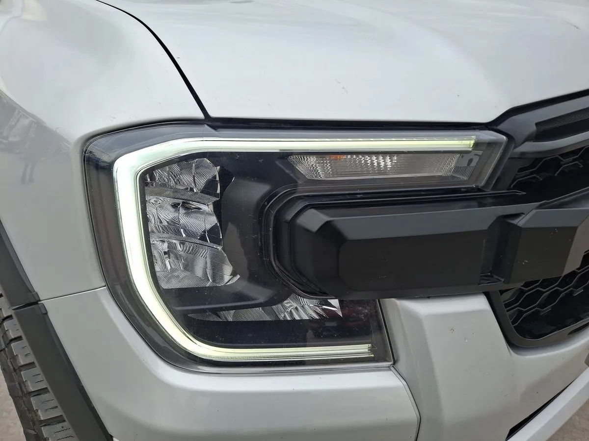 Ford Ranger 3.0 Ltd Diesel 4x4 Dob. Cab. At 4p año 2025
