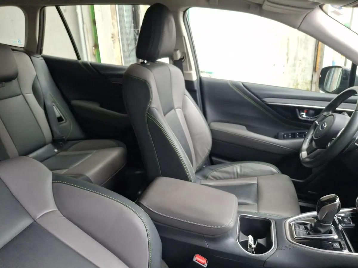 Subaru Outback 2.5i Field Edition Awd Cvt At 5p año 2022