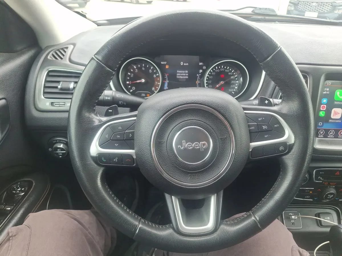 Jeep Compass 2.4 Longitude 4x2 Radio 7 At 5p año 2021