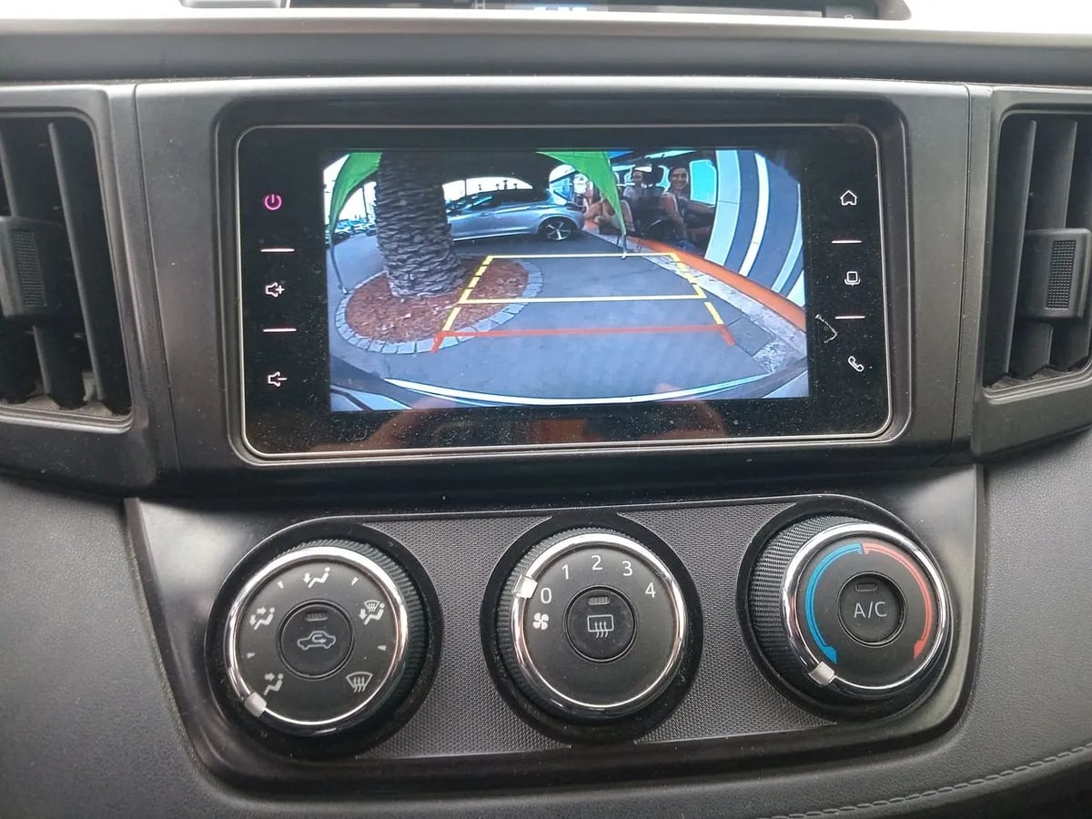 Toyota Rav 4 2.0 Adventure 4x2 Lujo Mt 5p año 2019