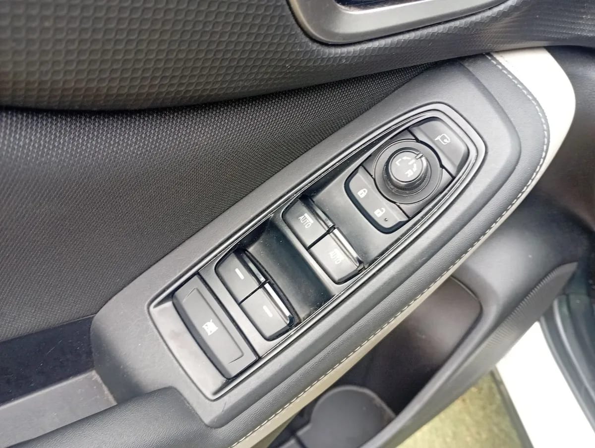 Subaru Forester 2.0i Dynamic Eyesight Awd At 5p año 2023