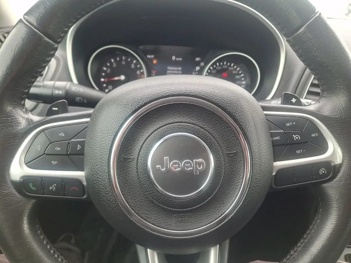 Jeep Compass 2.4 Longitude 4x2 Radio 7 At 5p año 2021