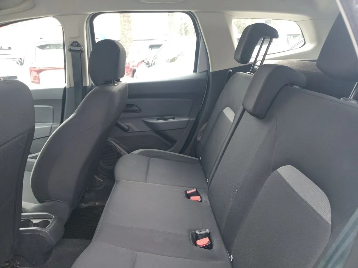 Renault Duster 1.6 Life 4x2 5mt 5p año 2021