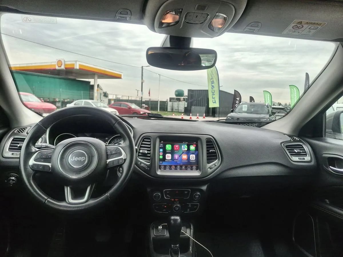 Jeep Compass 2.4 Longitude 4x2 Radio 7 At 5p año 2021