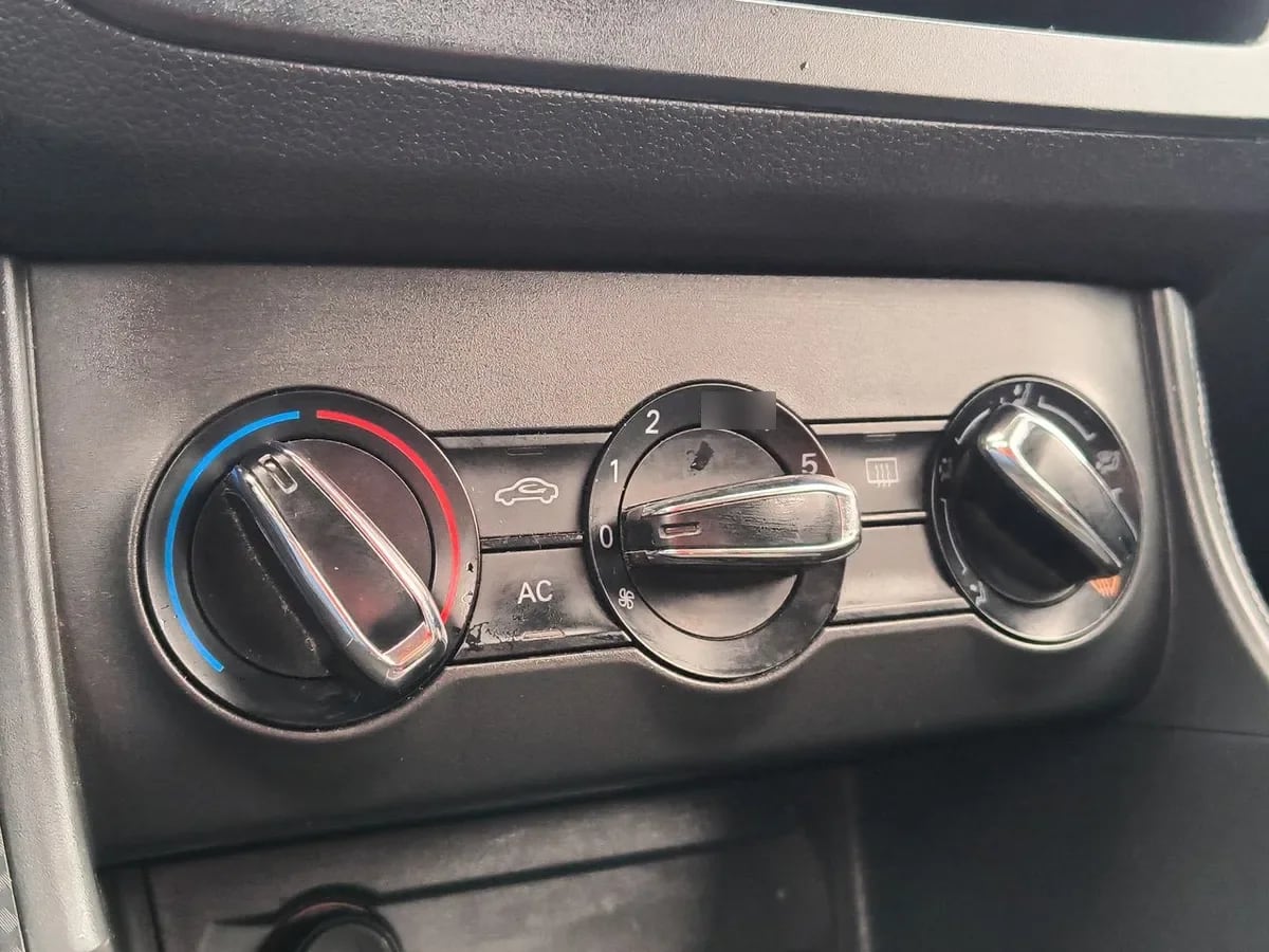 MG Mg Zs 1.5 Std 4x2 Mt 5p año 2022