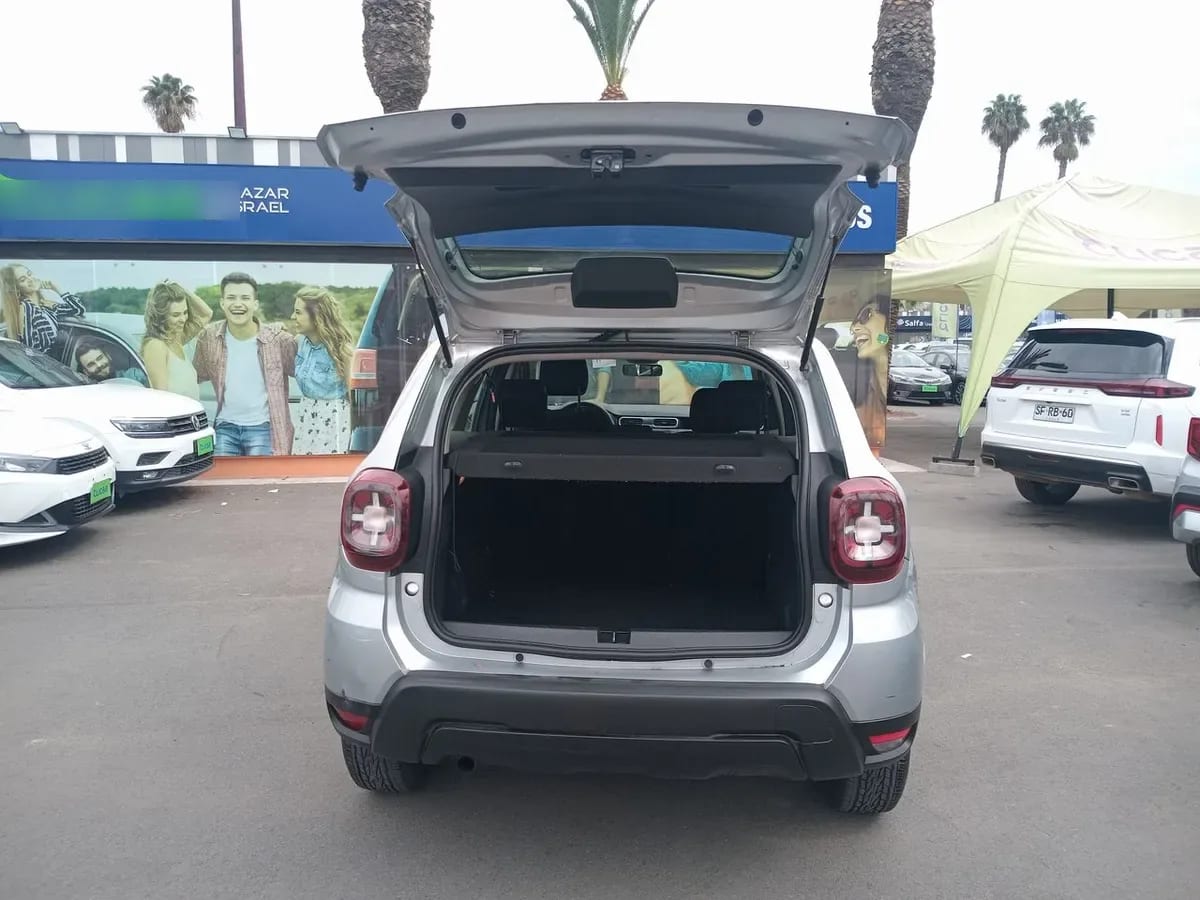 Renault Duster 1.6 Life 4x2 5mt 5p año 2021
