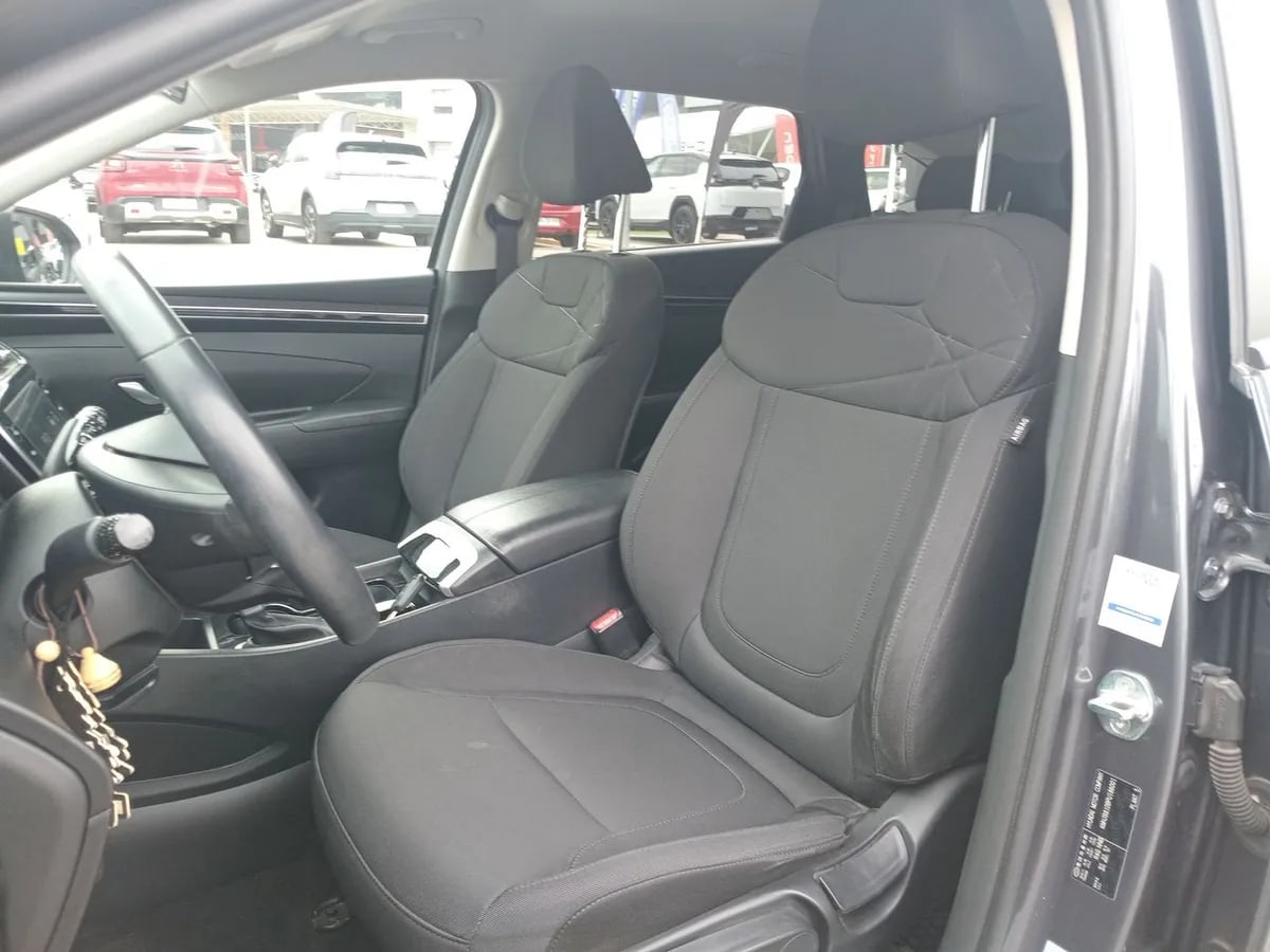 Hyundai Tucson 2.0 Nx4 Plus 2wd At 5p año 2023
