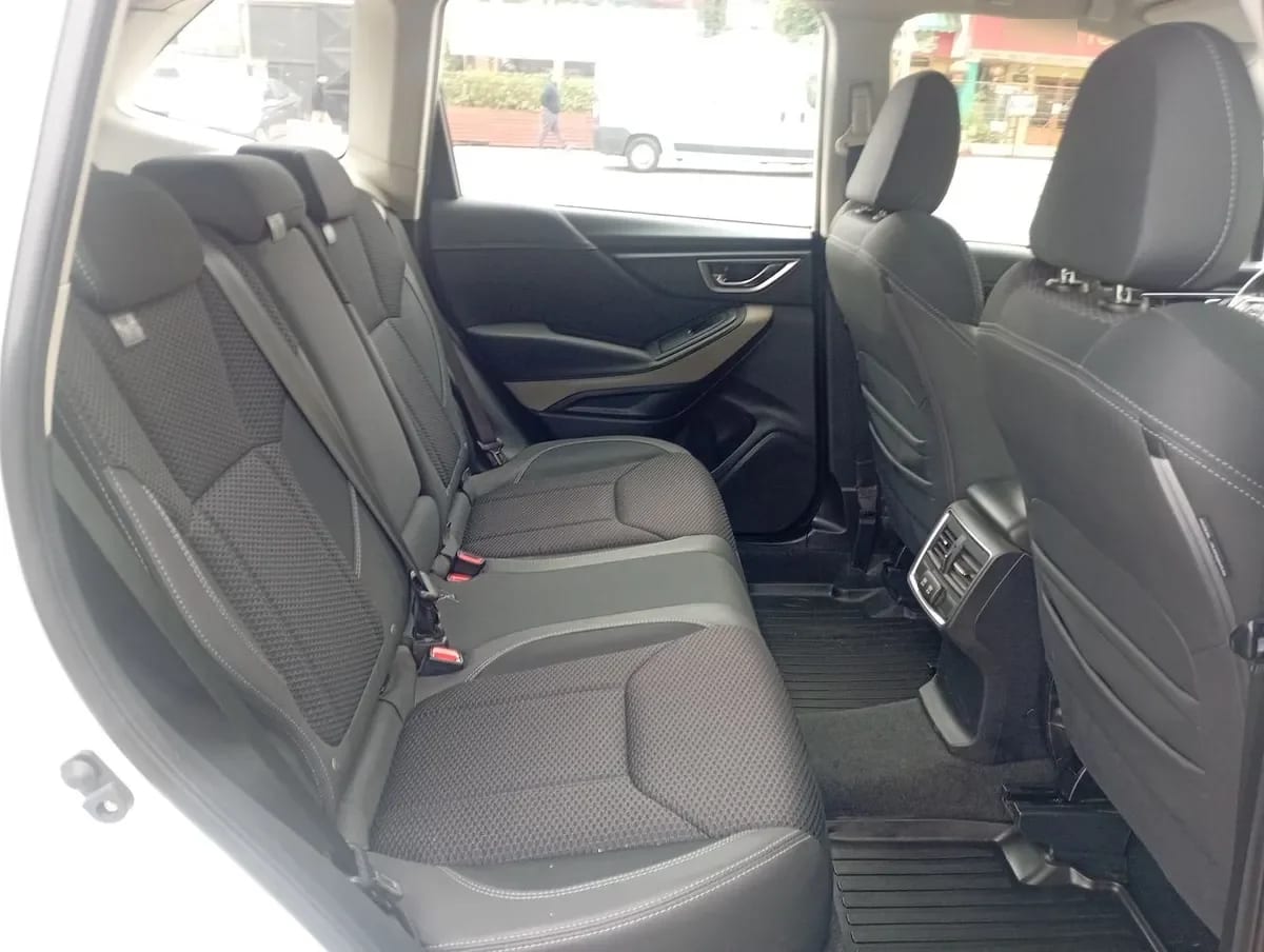 Subaru Forester 2.0i Dynamic Eyesight Awd At 5p año 2023