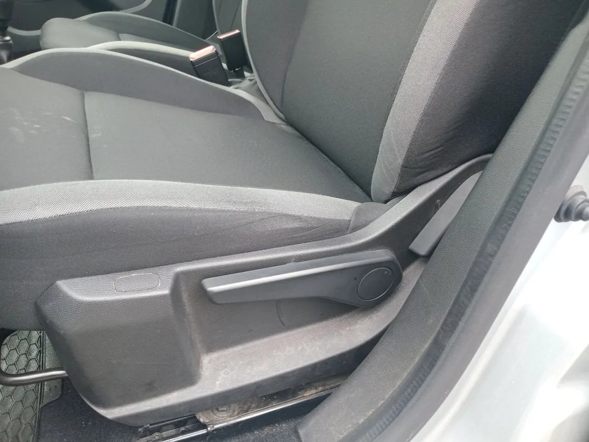 Renault Duster 1.6 Life 4x2 5mt 5p año 2021