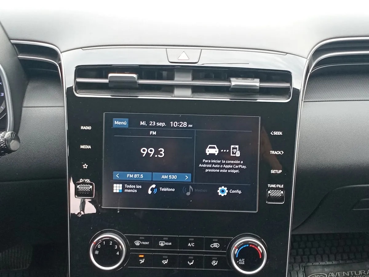 Hyundai Tucson 2.0 Nx4 Plus 2wd At 5p año 2023