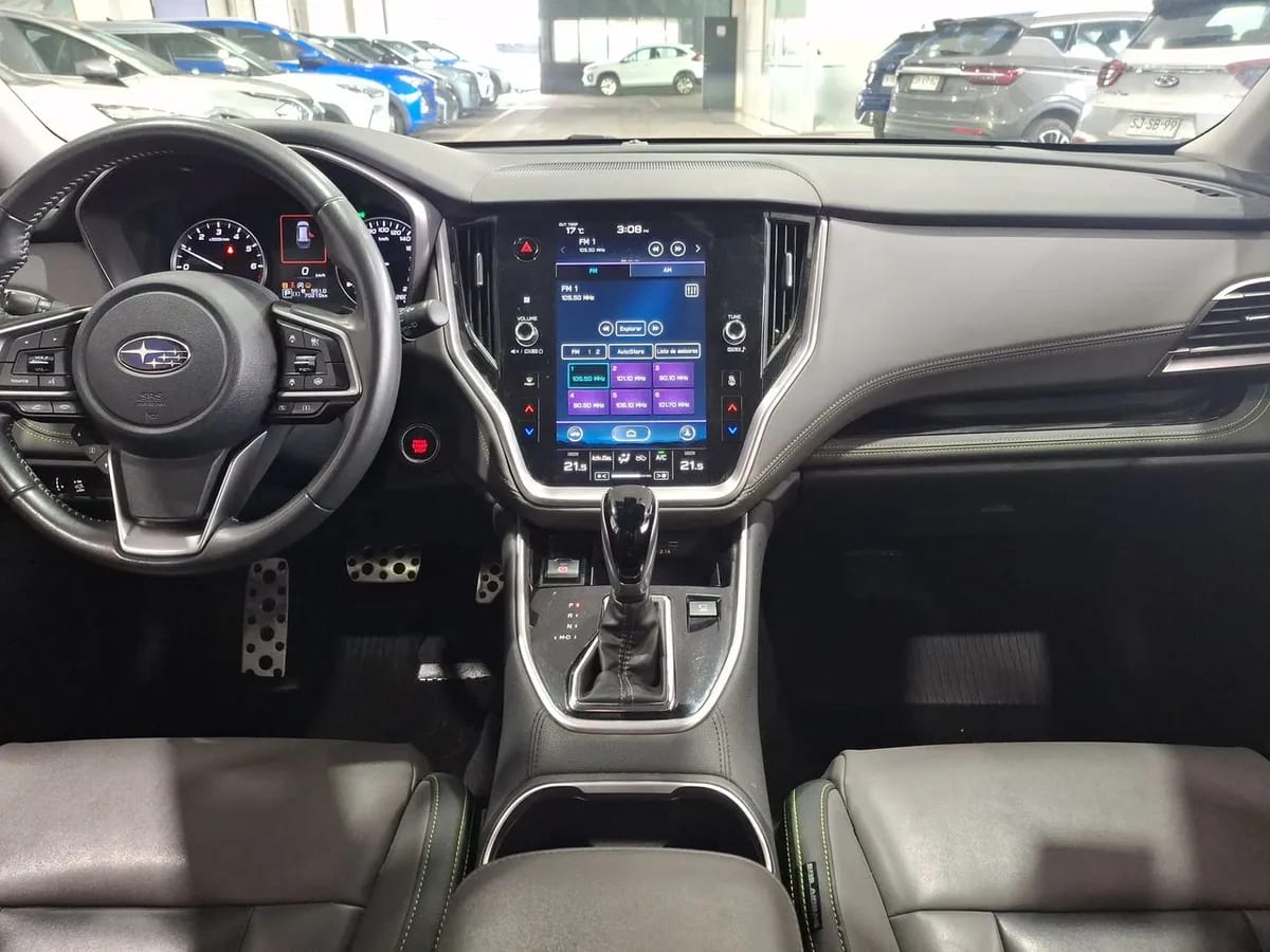 Subaru Outback 2.5i Field Edition Awd Cvt At 5p año 2022
