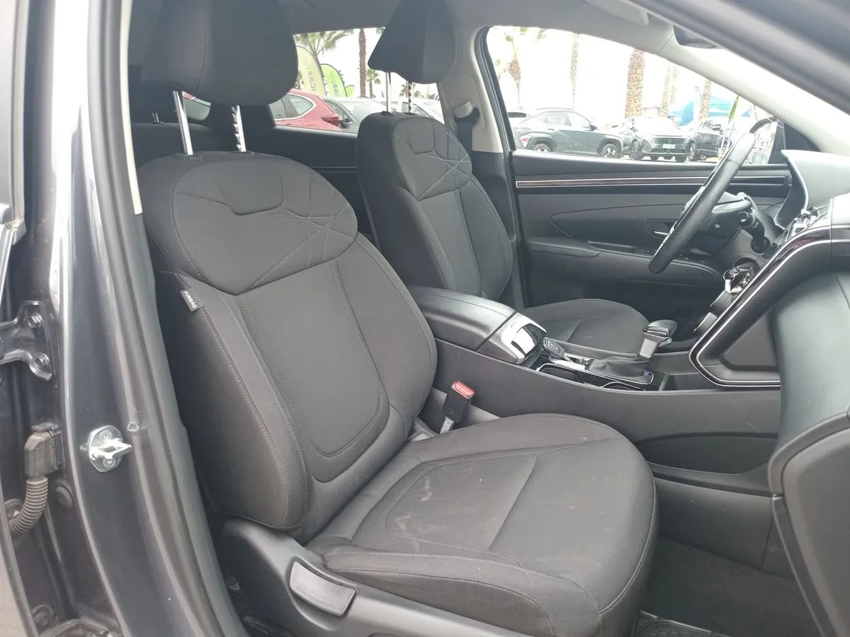 Hyundai Tucson 2.0 Nx4 Plus 2wd At 5p año 2023