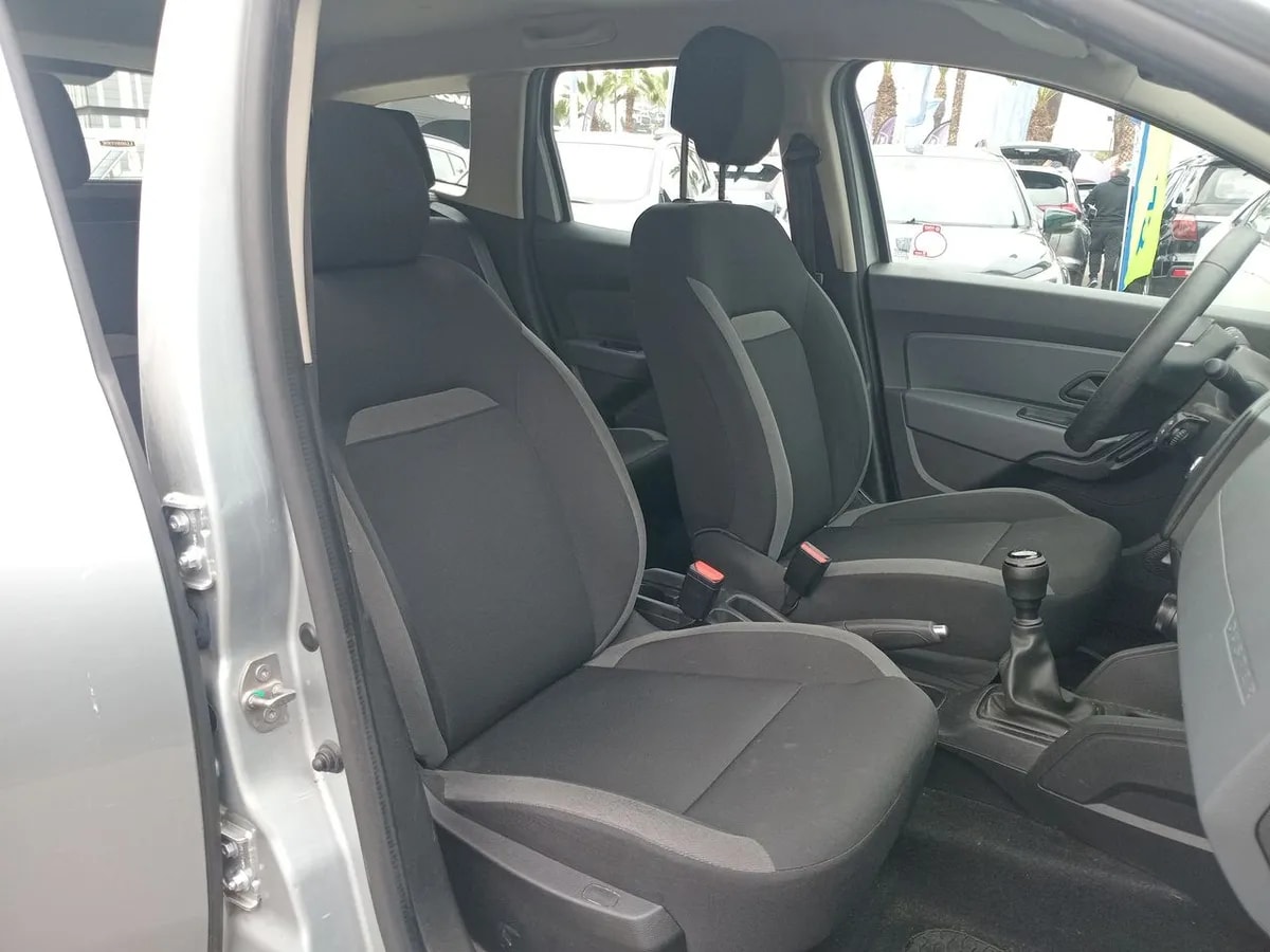 Renault Duster 1.6 Life 4x2 5mt 5p año 2021