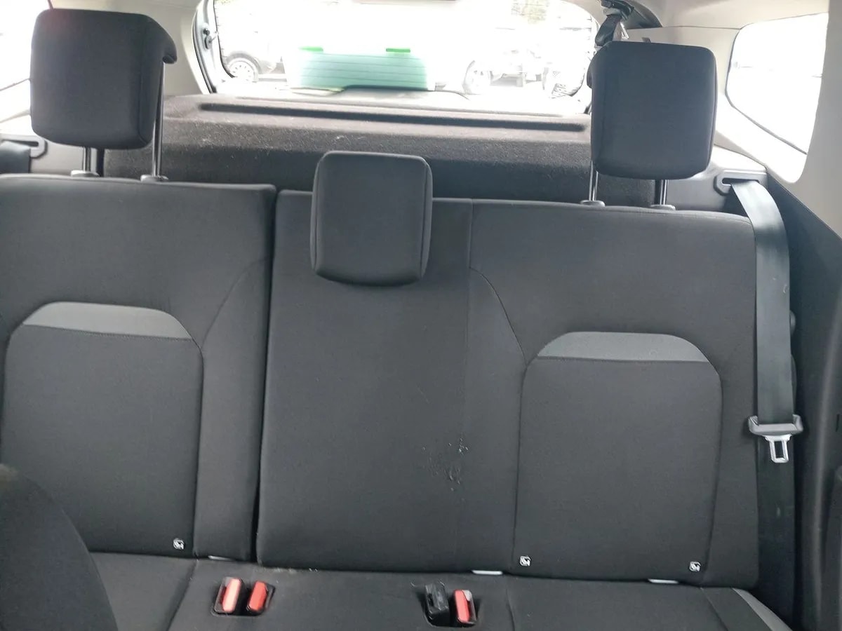 Renault Duster 1.6 Life 4x2 5mt 5p año 2021