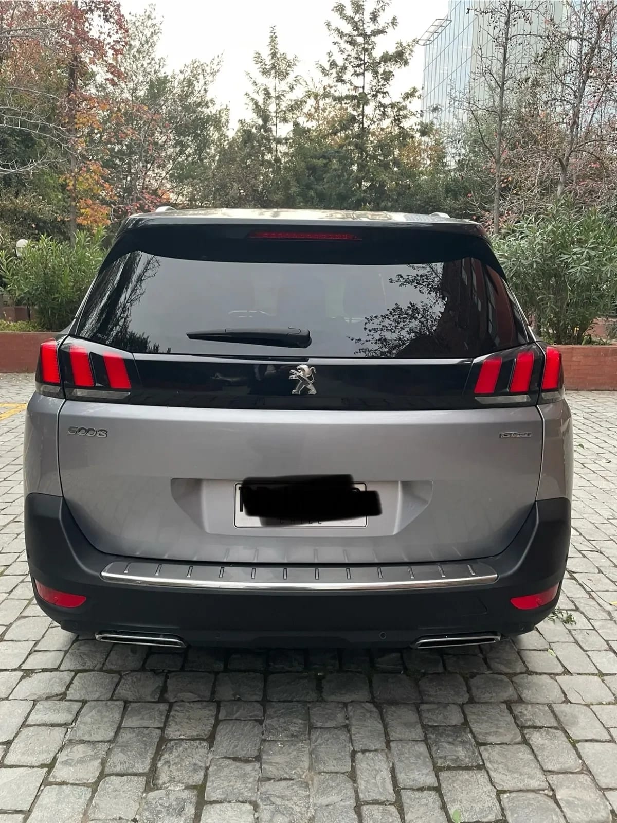 PEUGEOT 5008 1.5 Active Bluehdi 130 At Diesel año 2020