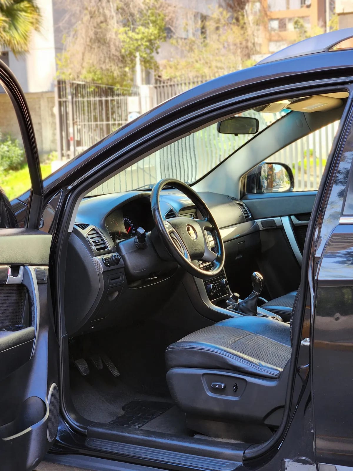 CHEVROLET CAPTIVA 2.4 Ii Lt Mt 4x4 año 2012
