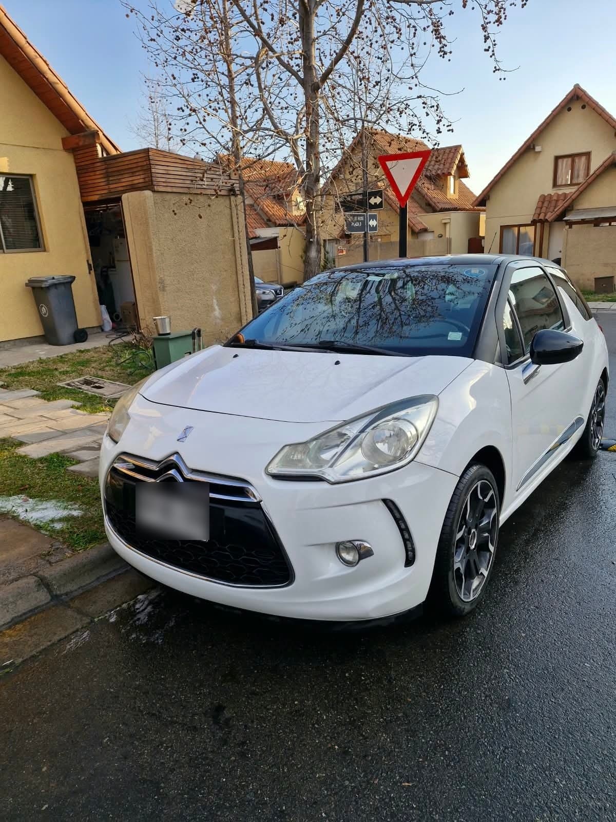 CITROEN DS3 1.6 Thp 155 Bvm6 Sport Chic Mt año 2013