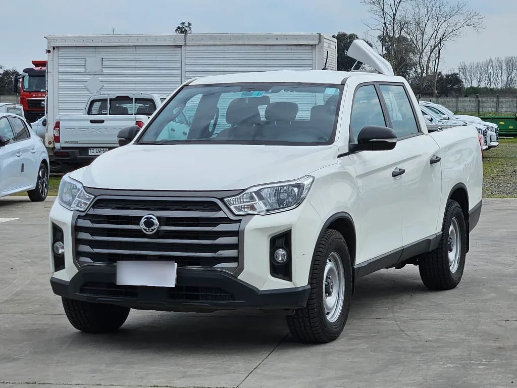 Ssangyong Grand Musso Grand Musso 2.2 4x2 Mt Full-Ql610 año 2023