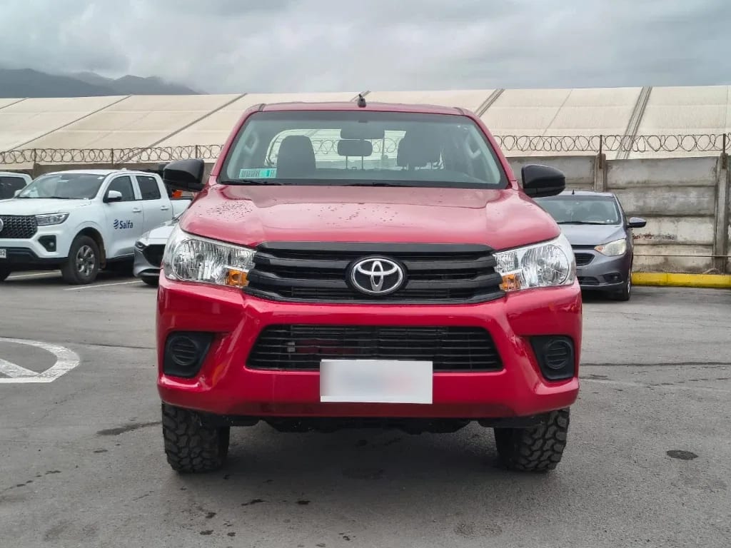 Toyota Hilux Dc 4x4 2.4 D Dx Mt año 2024