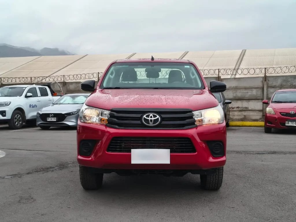 Toyota Hilux Dc 4x4 2.4 D Dx Mt año 2024